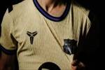 ⚽🏀跨界联动!巴萨发布与科比联名的新赛季客场球衣!